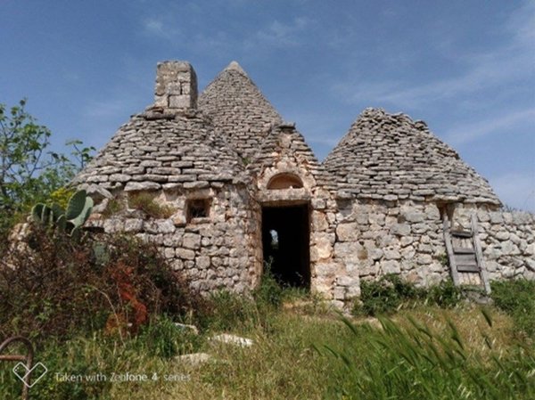 casale in vendita a Cisternino in zona Casalini