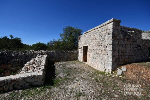 casale in vendita a Cisternino