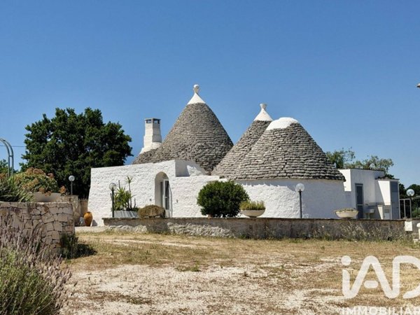 casa indipendente in vendita a Cisternino