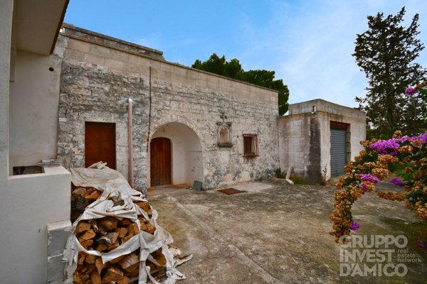 casale in vendita a Cisternino