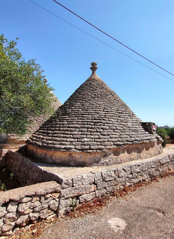 casa indipendente in vendita a Cisternino