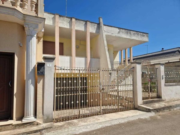 casa indipendente in vendita ad Erchie