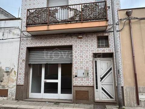 negozio in vendita ad Erchie