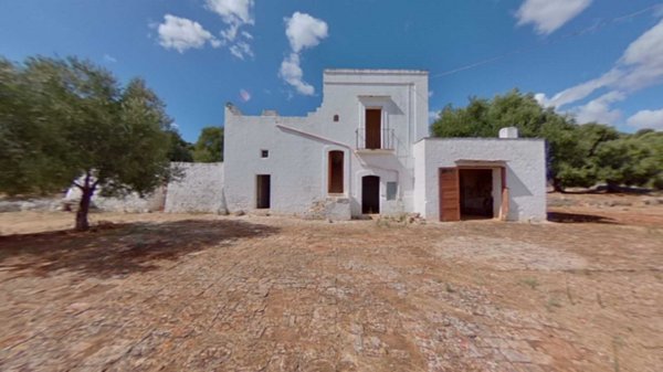 casa indipendente in vendita a Fasano