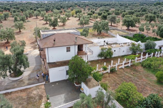 casa indipendente in vendita a Fasano
