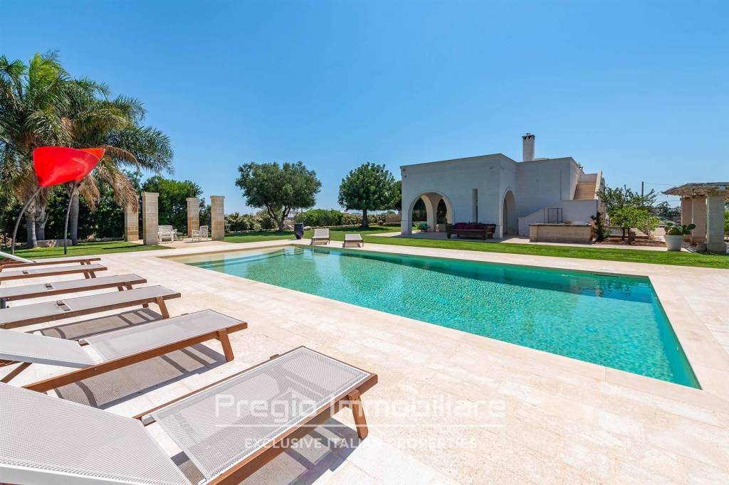 casa indipendente in vendita a Fasano in zona Savelletri