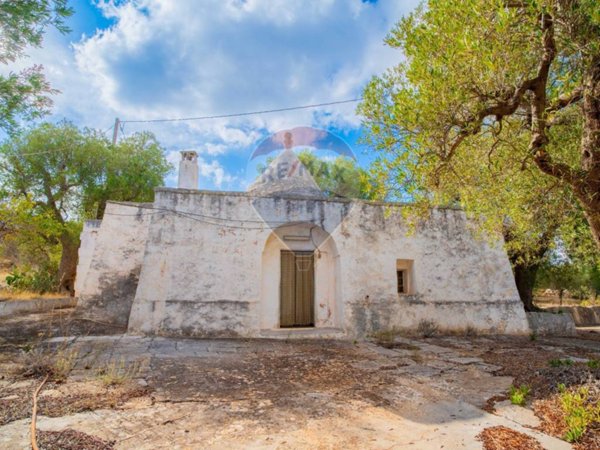 casa indipendente in vendita a Fasano in zona Montalbano