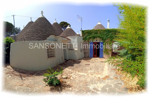 casa indipendente in vendita a Fasano