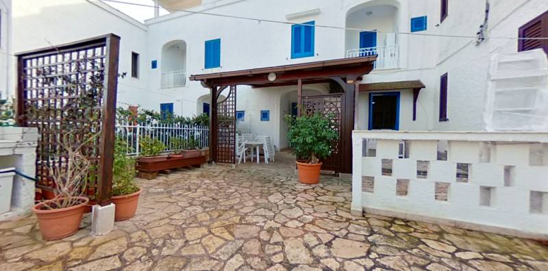 casa semindipendente in vendita a Fasano in zona Savelletri