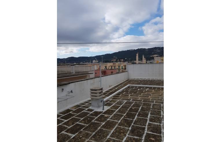 intera palazzina in vendita a Fasano