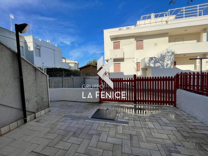 appartamento in vendita a Fasano in zona Torre Canne