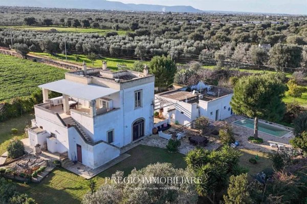 casa indipendente in vendita a Fasano in zona Savelletri
