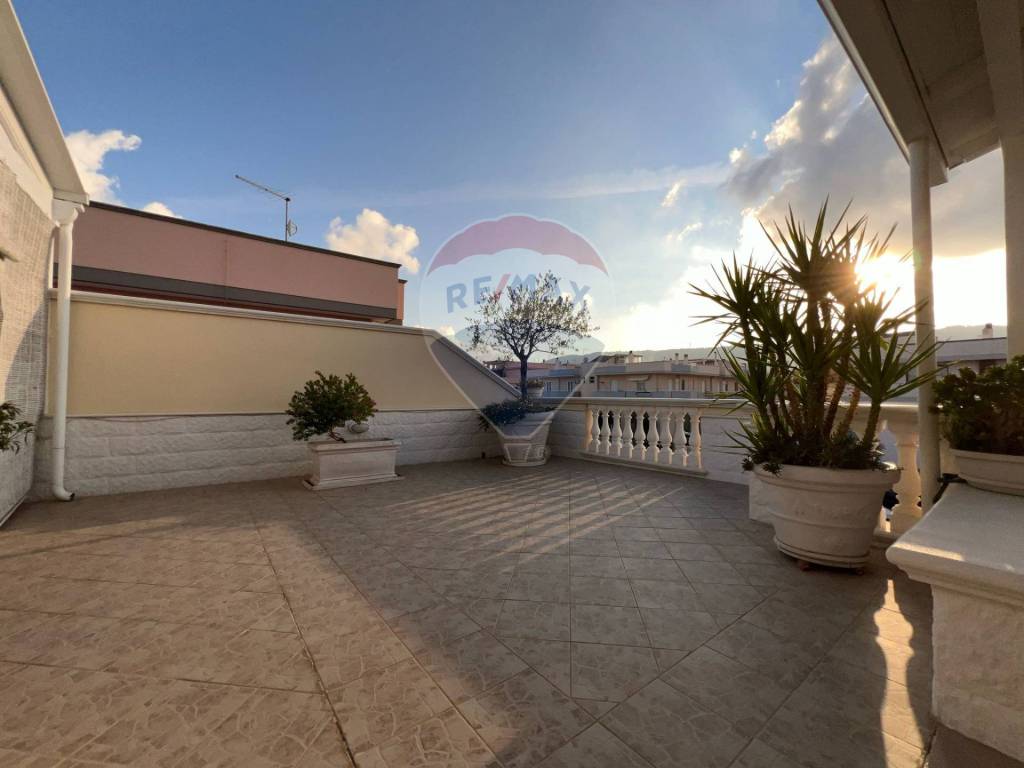 casa indipendente in vendita a Fasano