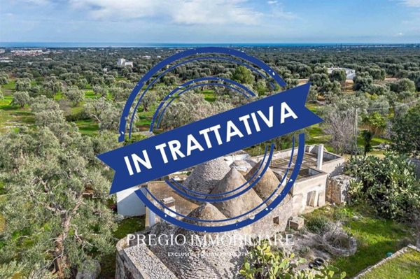 casa indipendente in vendita a Fasano