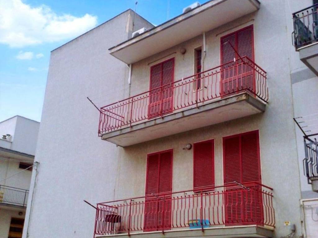 appartamento in vendita a Fasano in zona Savelletri