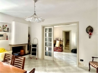 casa indipendente in vendita a Fasano