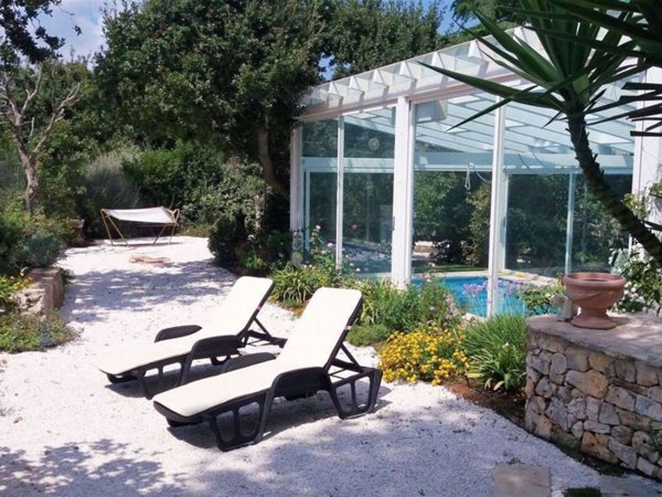 casa indipendente in vendita a Fasano in zona Laureto