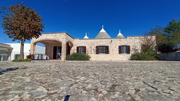 quadrivano in vendita a Fasano in zona Canale di Pirro