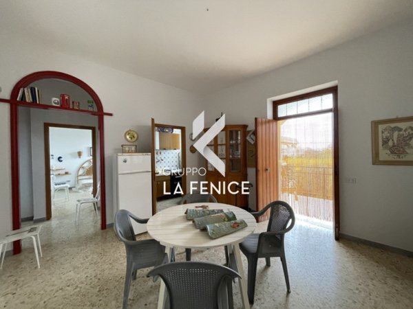 casa indipendente in vendita a Fasano in zona Torre Canne