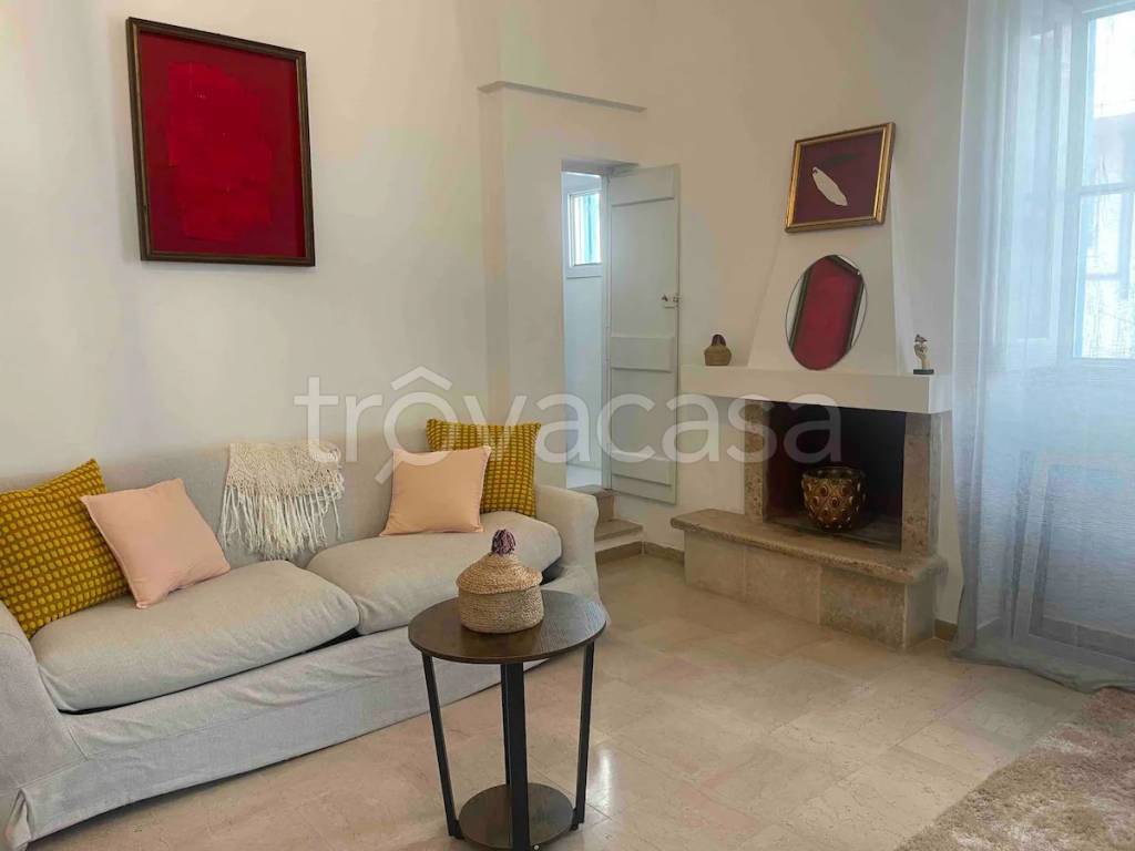 casa indipendente in vendita a Fasano in zona Savelletri