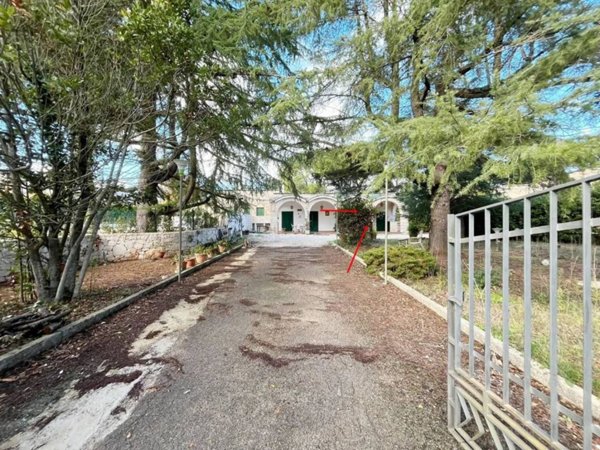 casa indipendente in vendita a Fasano in zona Laureto