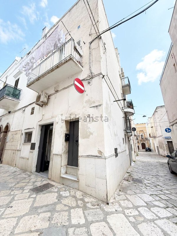 casa indipendente in vendita a Fasano
