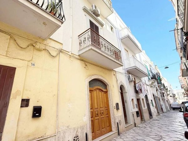 casa indipendente in vendita a Fasano