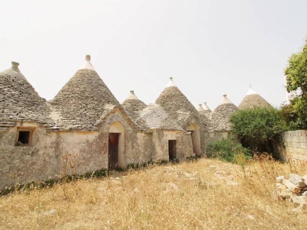 casa indipendente in vendita a Fasano in zona Laureto
