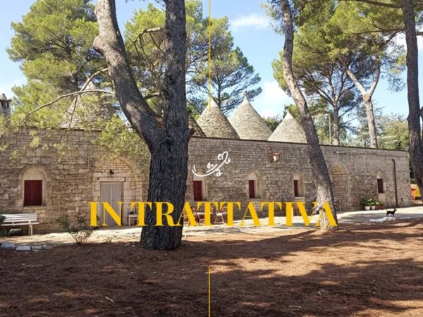 casa indipendente in vendita a Fasano