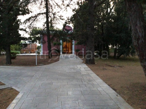 casa indipendente in vendita a Fasano