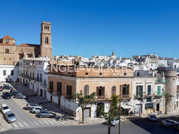 intera palazzina in vendita a Fasano