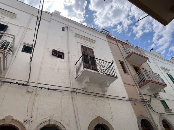 casa indipendente in vendita a Fasano