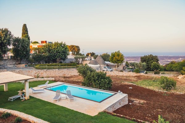 casa indipendente in vendita a Fasano