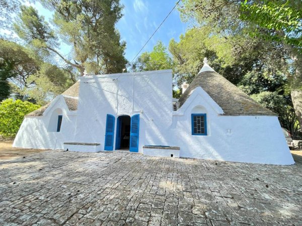casa indipendente in vendita a Fasano in zona Laureto