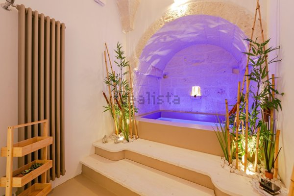 casa indipendente in vendita a Fasano
