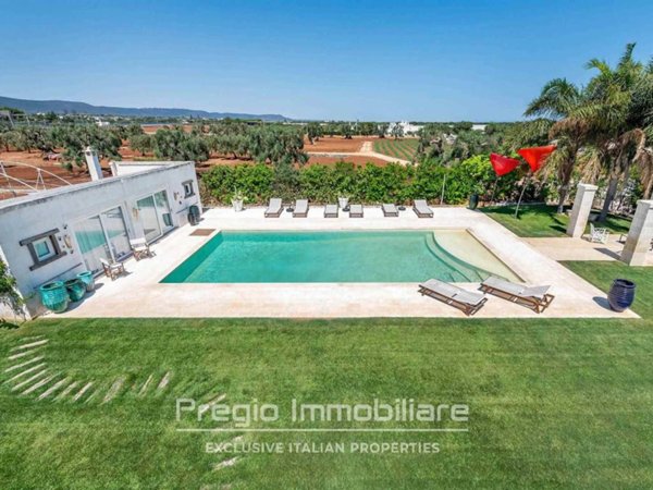 casa indipendente in vendita a Fasano in zona Savelletri