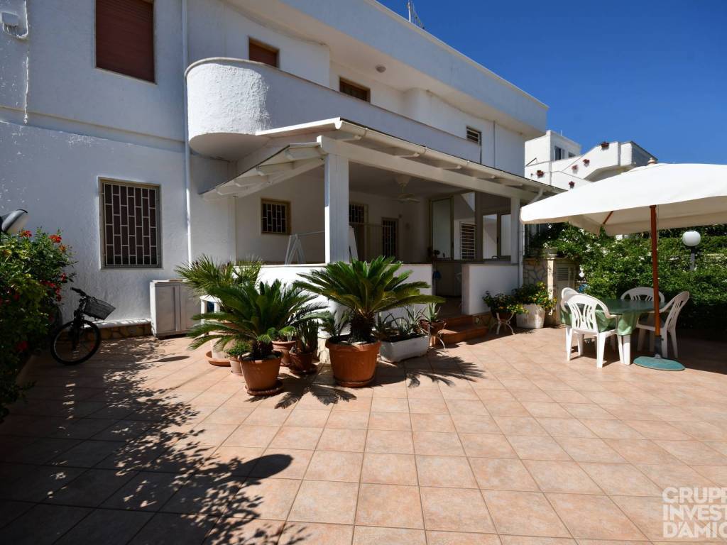 appartamento in vendita a Fasano in zona Torre Canne