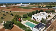 casa indipendente in vendita a Fasano in zona Savelletri