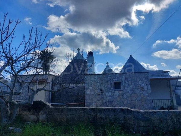 casa indipendente in vendita a Fasano in zona Laureto