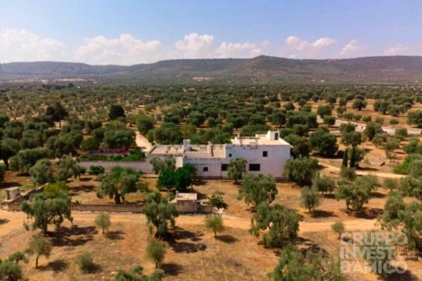 casale in vendita a Fasano in zona Speziale