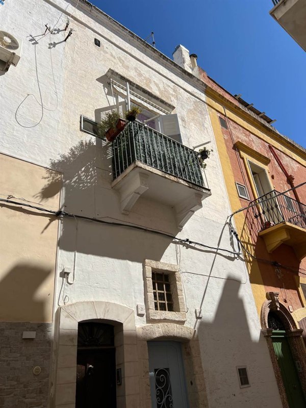 casa indipendente in vendita a Fasano