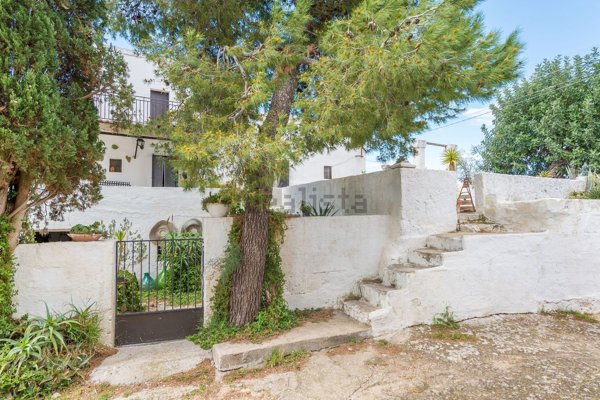 casale in vendita a Fasano