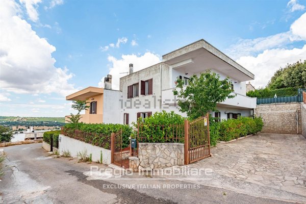 appartamento in vendita a Fasano in zona Laureto