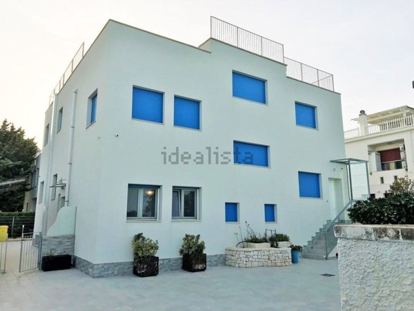 casa indipendente in vendita a Fasano in zona Savelletri