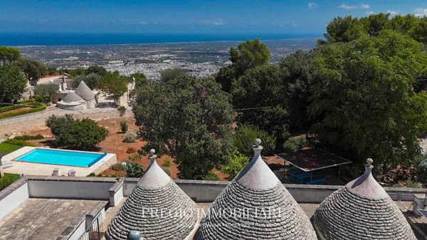 casa indipendente in vendita a Fasano in zona Laureto