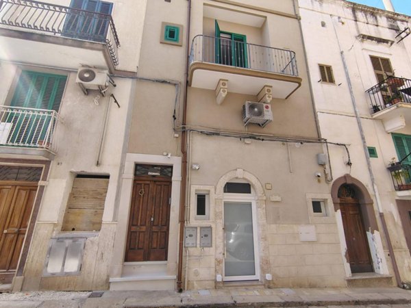 casa indipendente in vendita a Fasano