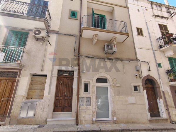 casa indipendente in vendita a Fasano