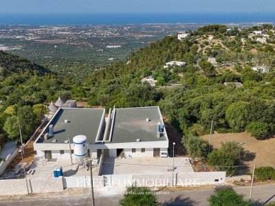 casa indipendente in vendita a Fasano
