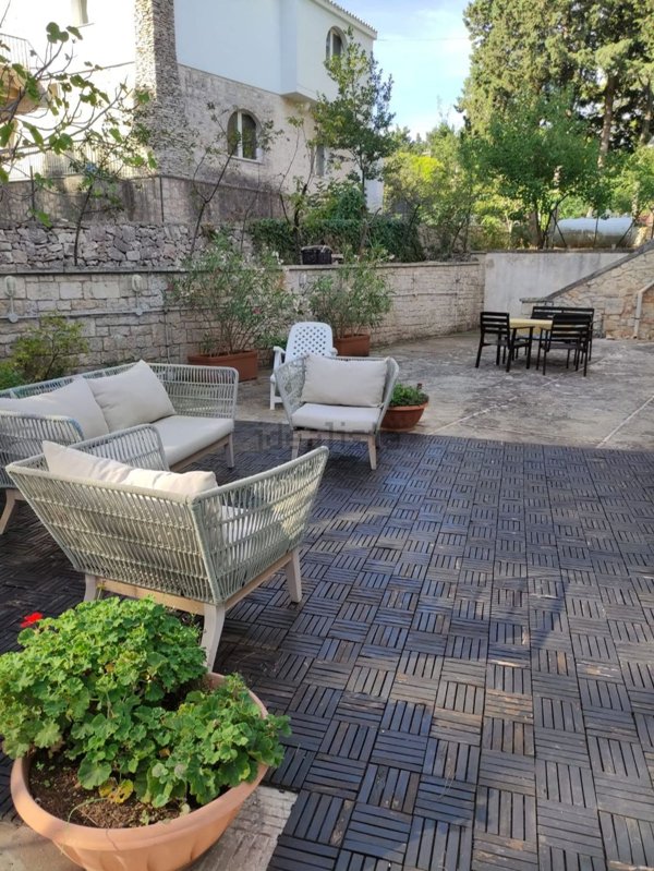 casa indipendente in vendita a Fasano