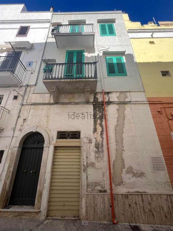 casa indipendente in vendita a Fasano